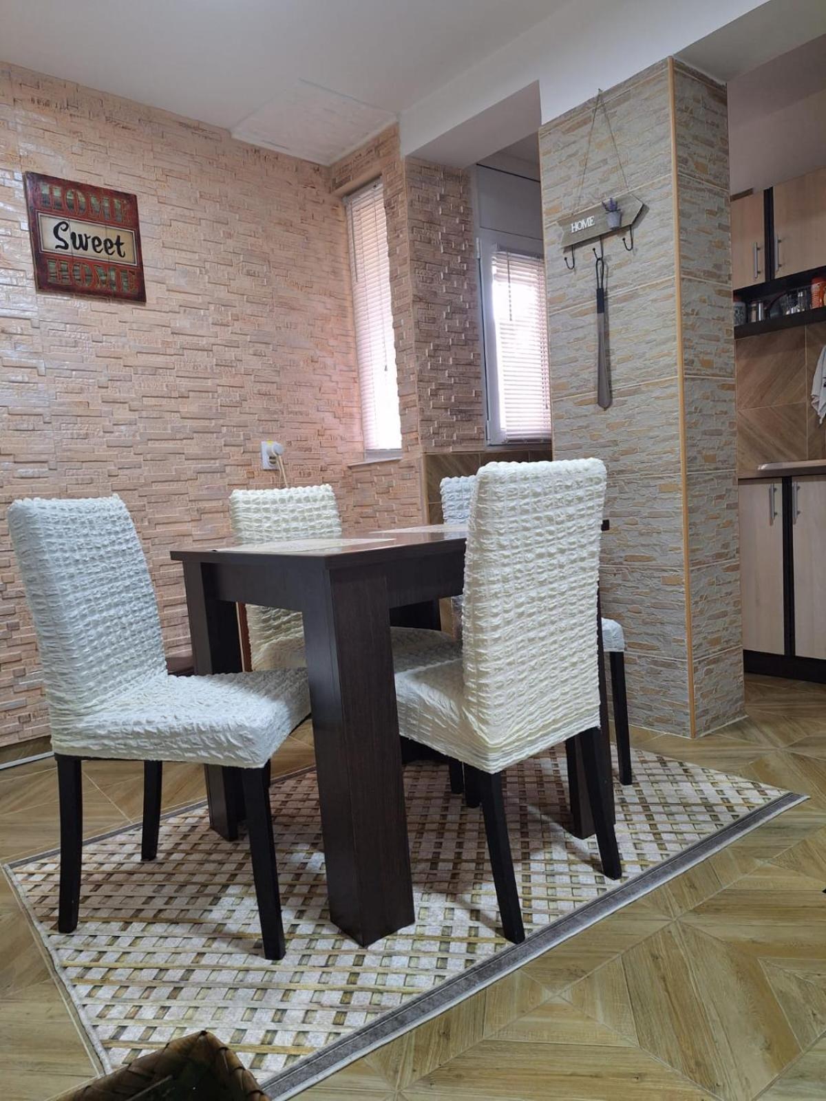 Apartman Su Libero Apartment Subotica Luaran gambar