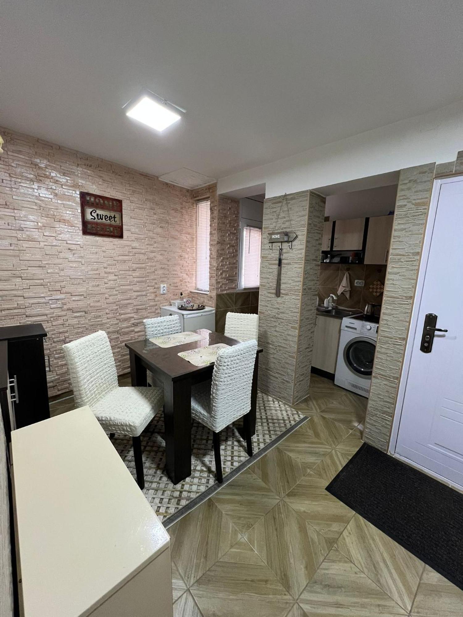 Apartman Su Libero Apartment Subotica Luaran gambar